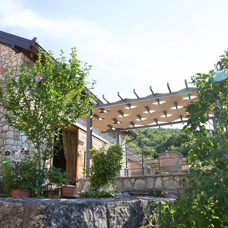 Kamena Kuca Hutovo Blato Čapljina Exterior foto
